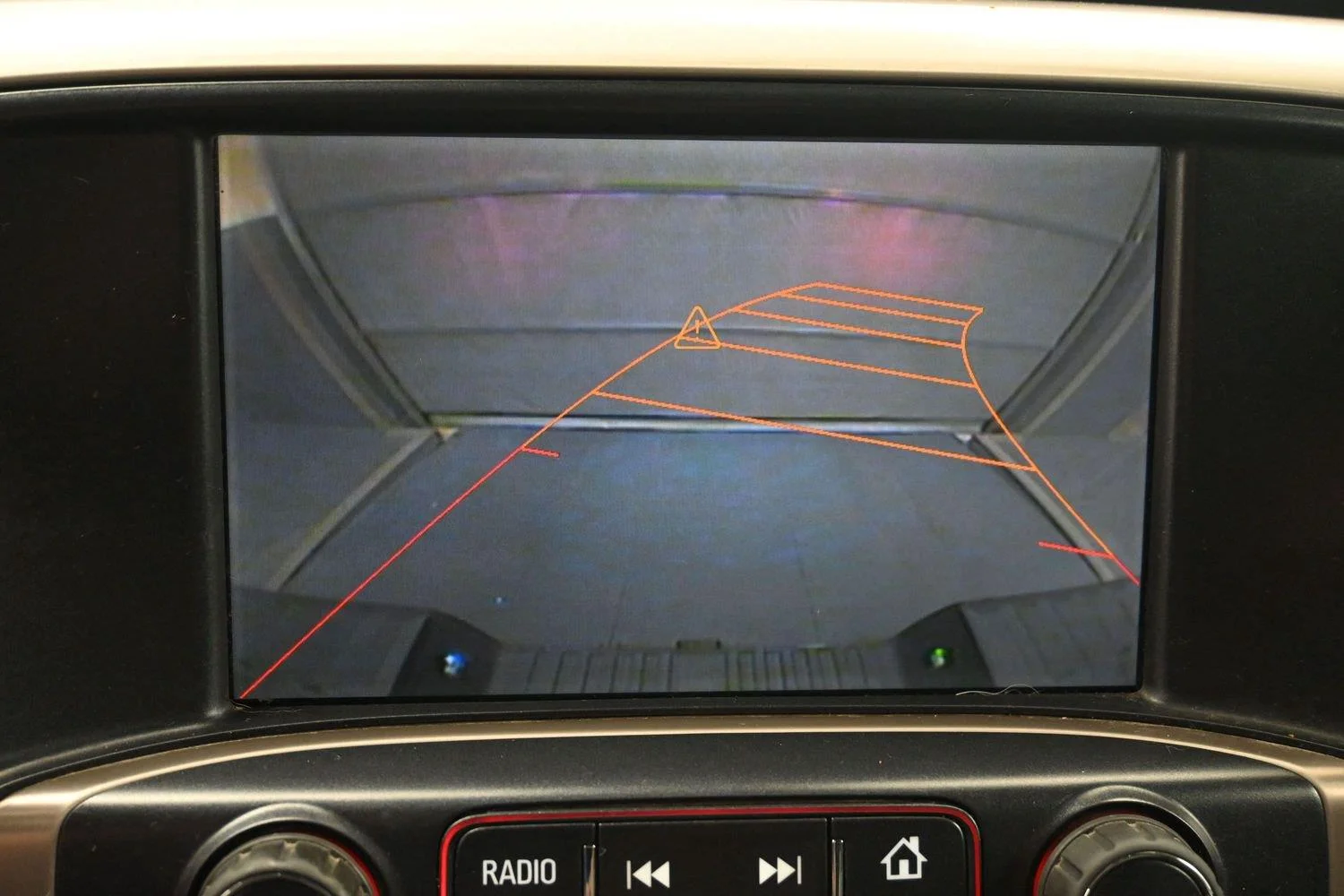 Used 2014 Iridium Metallic GMC Denali image 28