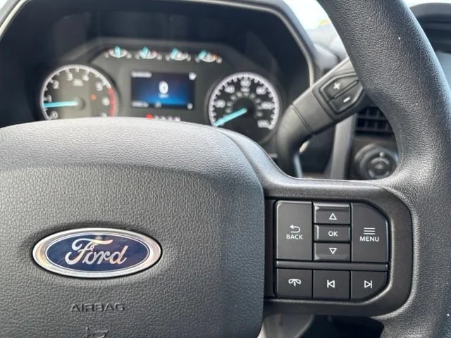 Used 2023 White Ford XLT image 27