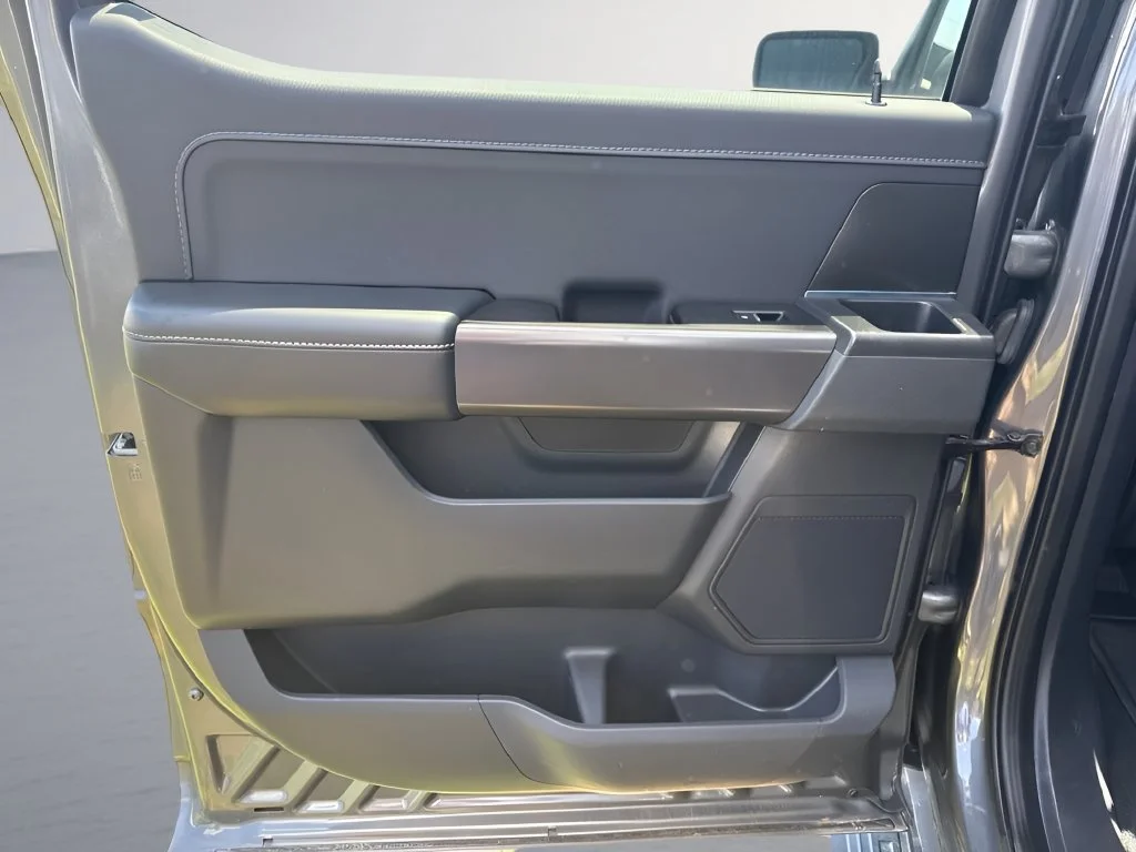 Used 2024 Gray Ford XLT image 45