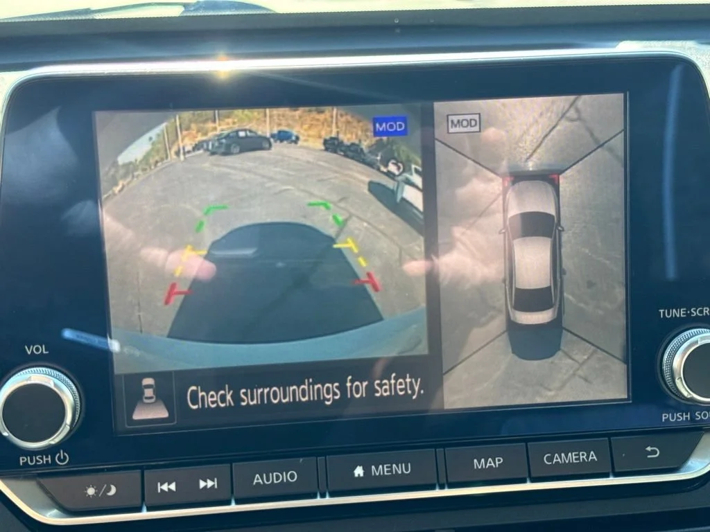 Used 2019 Pearl White Tricoat Nissan 2.5 Platinum image 24