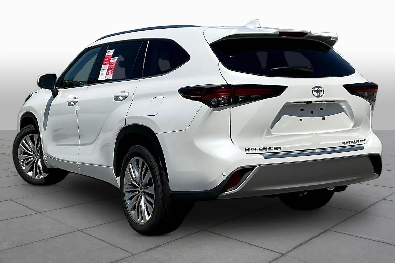 New 2026 Wind Chill Pearl Toyota Platinum image 12