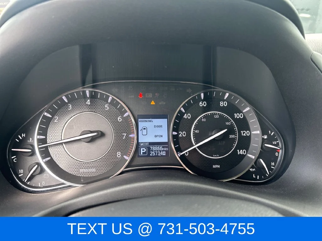 Used 2020 White Nissan Platinum image 16