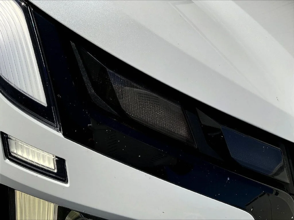 Used 2023 White Hyundai Limited image 33