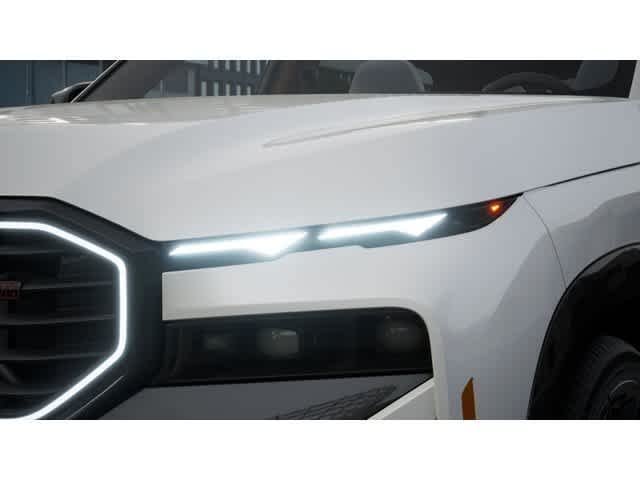 New 2027 Mineral White Metallic BMW Label image 6