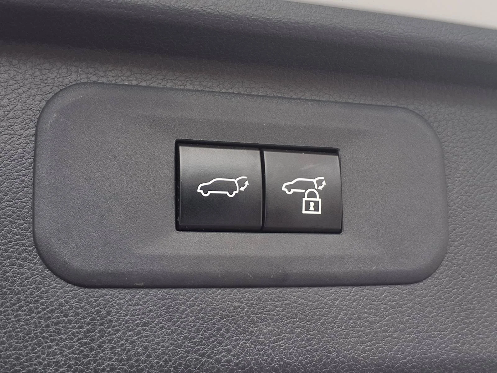 Used 2024 Pearl Toyota Hybrid MAX Limited image 28
