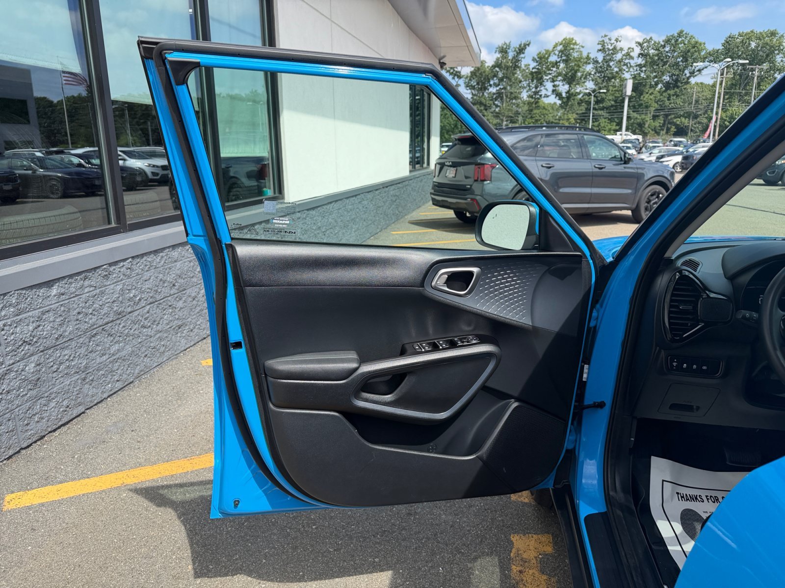 Used 2023 Surf Blue Kia EX image 29