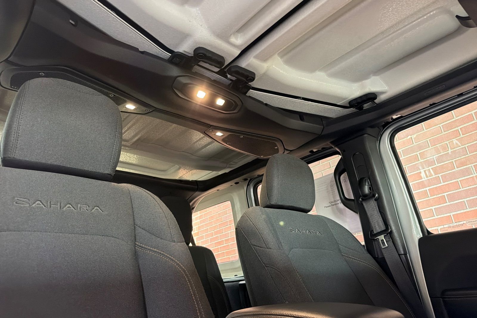 2024 Jeep Wrangler 4-Door Sahara - Photo 22