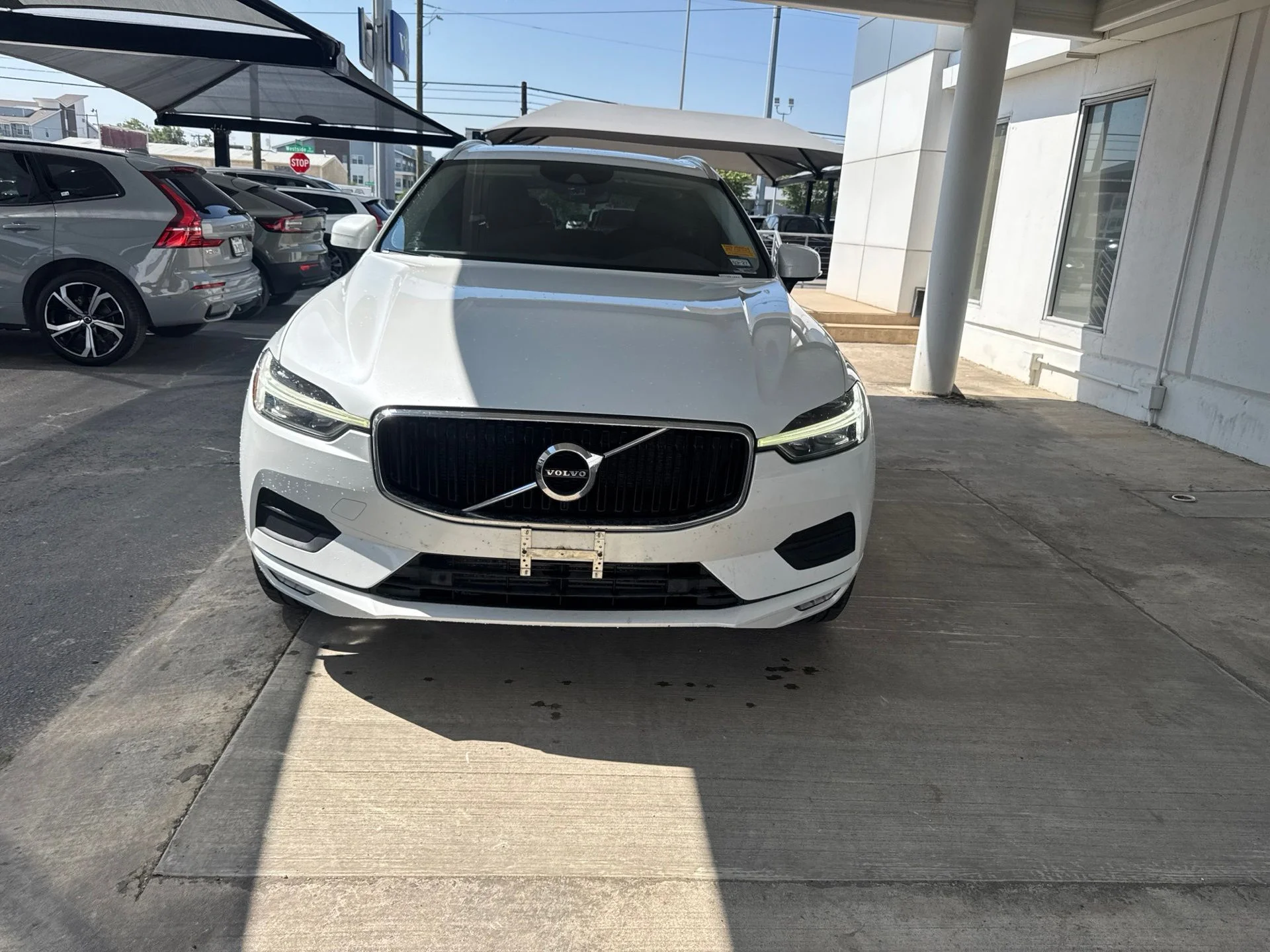 YV4102DK8M1803695