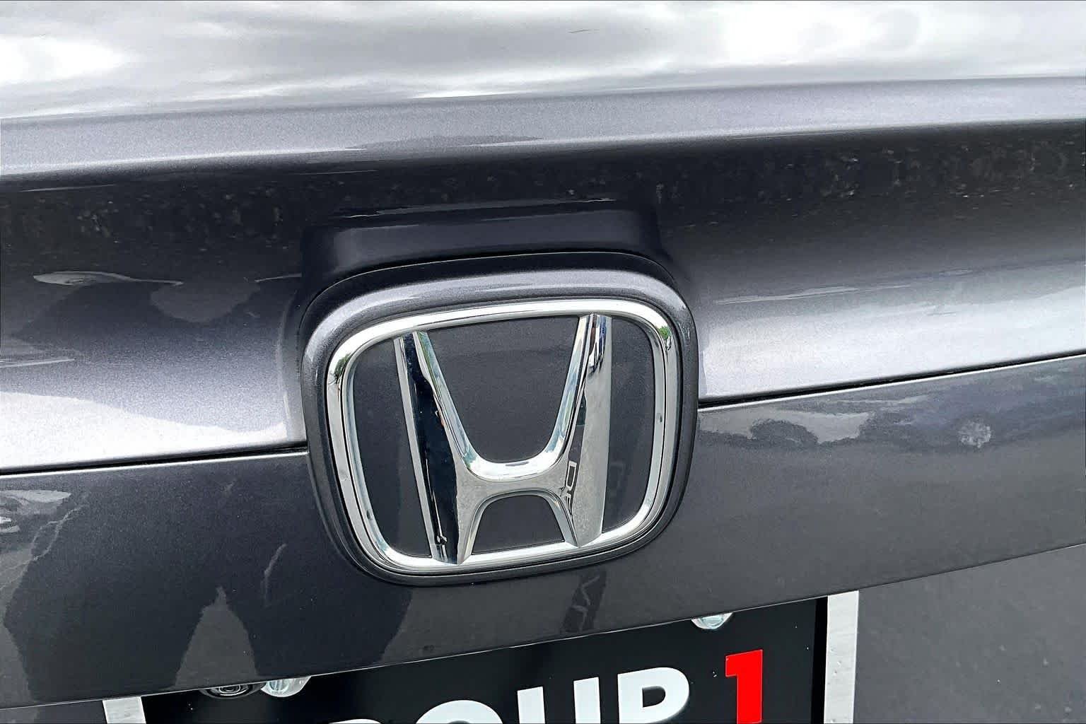 Used 2021 Modern Steel Metallic Honda LX image 30