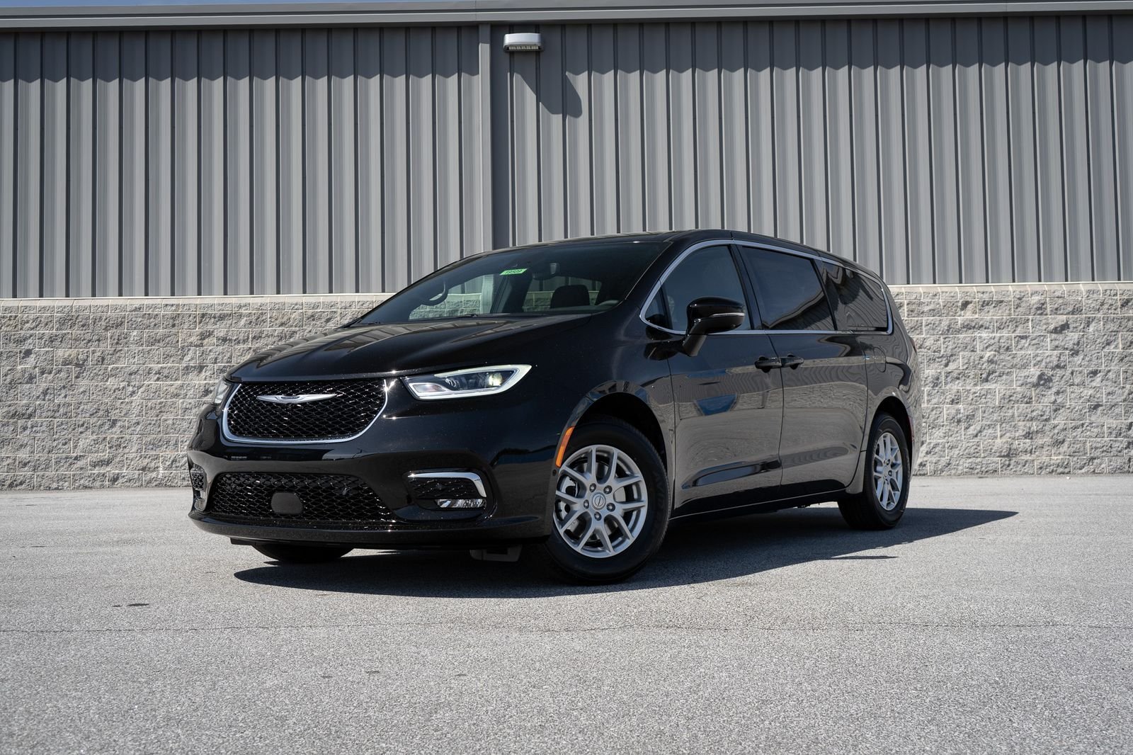 2026 Chrysler Pacifica