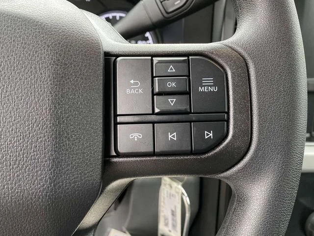 New 2026 Oxford White Ford XL image 14