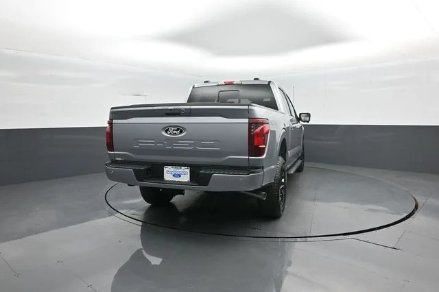New 2026 Iconic Silver Metallic Ford XLT image 7