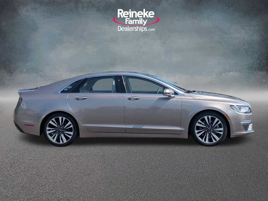 Used 2018 Brown Lincoln Reserve image 4