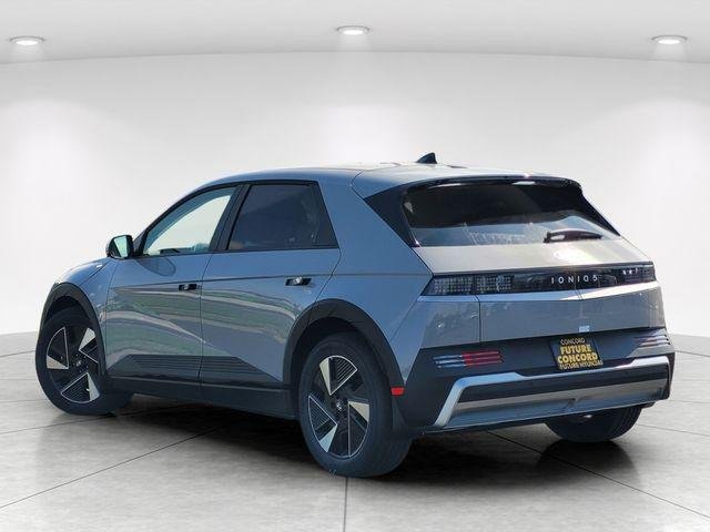 New 2026 Gray Hyundai SEL image 5