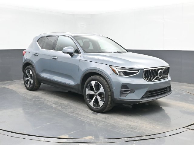 Used 2023  Volvo Ultimate image 4
