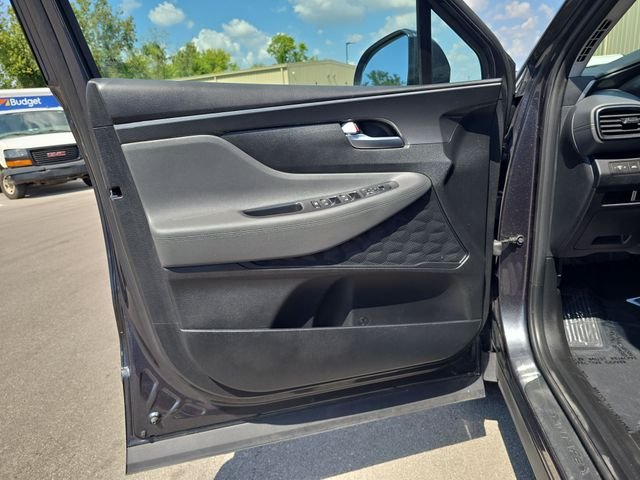Used 2023 Gray Hyundai SE image 12
