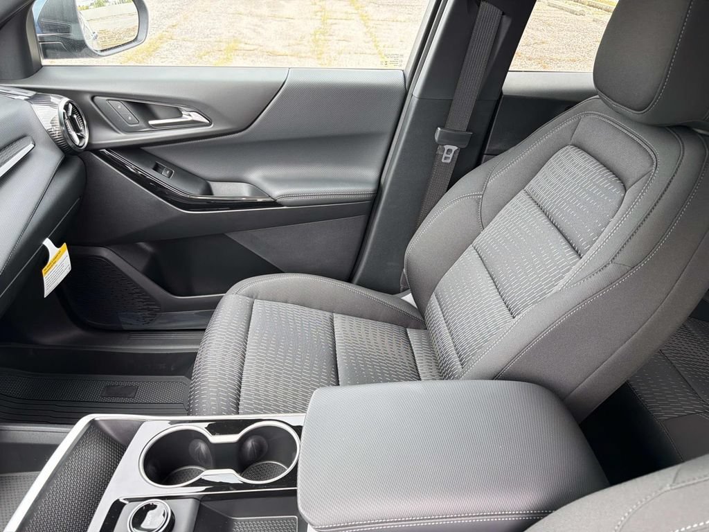 2026 Chevrolet Equinox LT - Photo 18