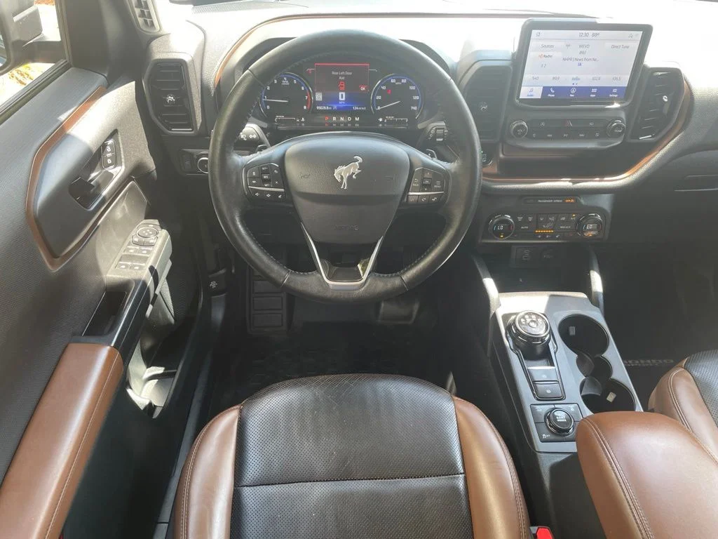 Used 2021 Blue Ford Badlands image 10