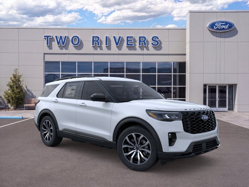 New 2026 Space White Metallic Ford ST-Line image 7