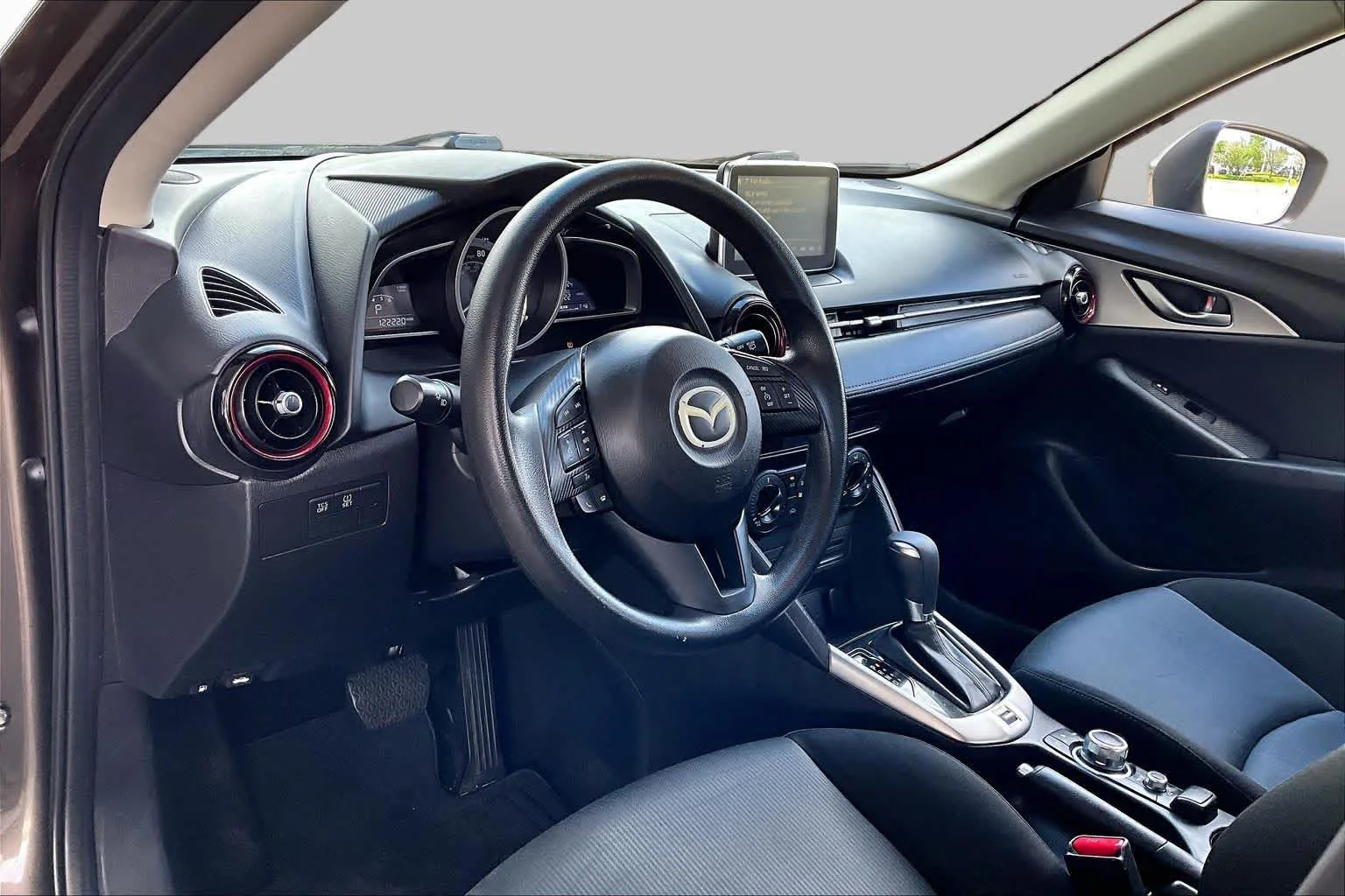 Used 2017 Titanium Flash Mica Mazda Sport image 18