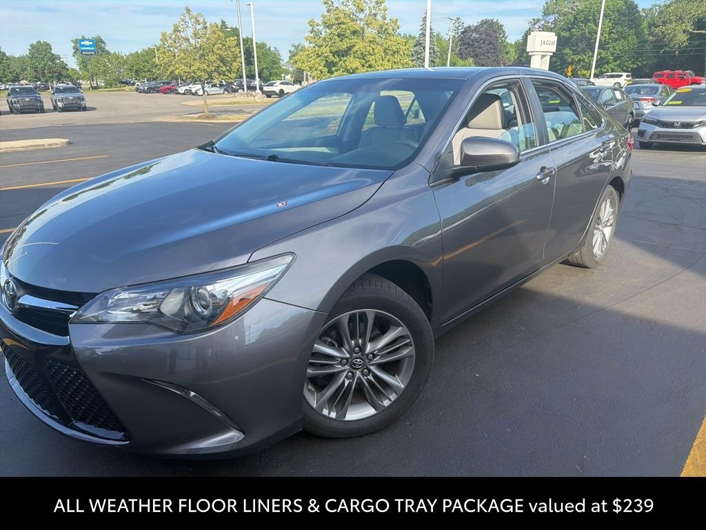 Used 2017 Gray Toyota SE image 3