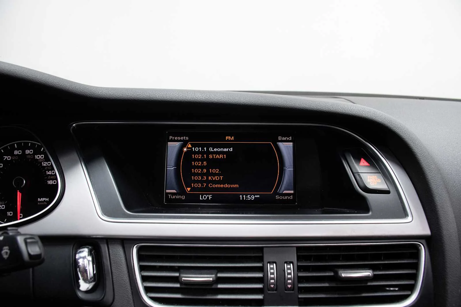Used 2014 Monsoon Gray Metallic Audi Premium image 19