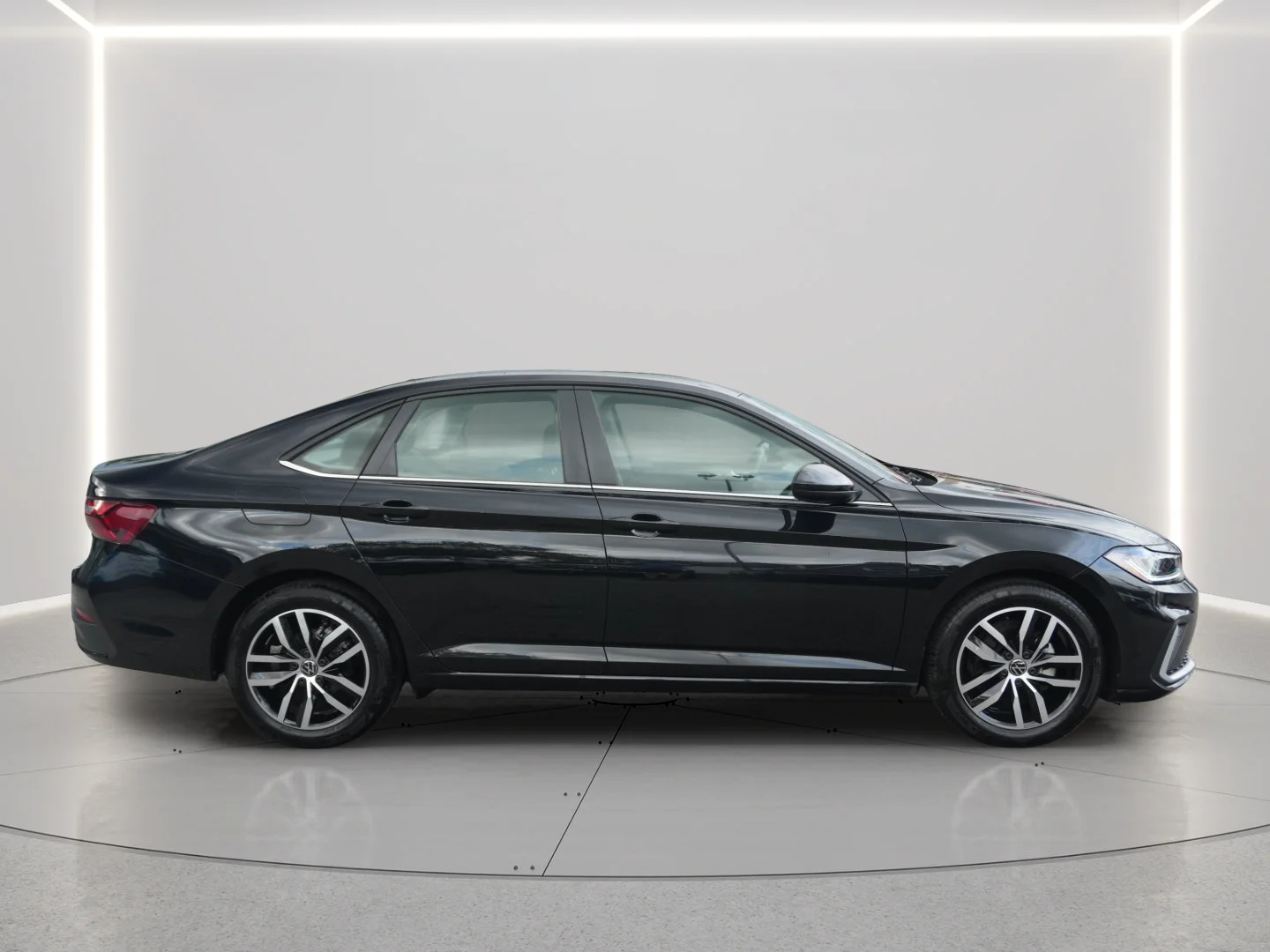 Used 2025 Deep Black Pearl Volkswagen SE image 6