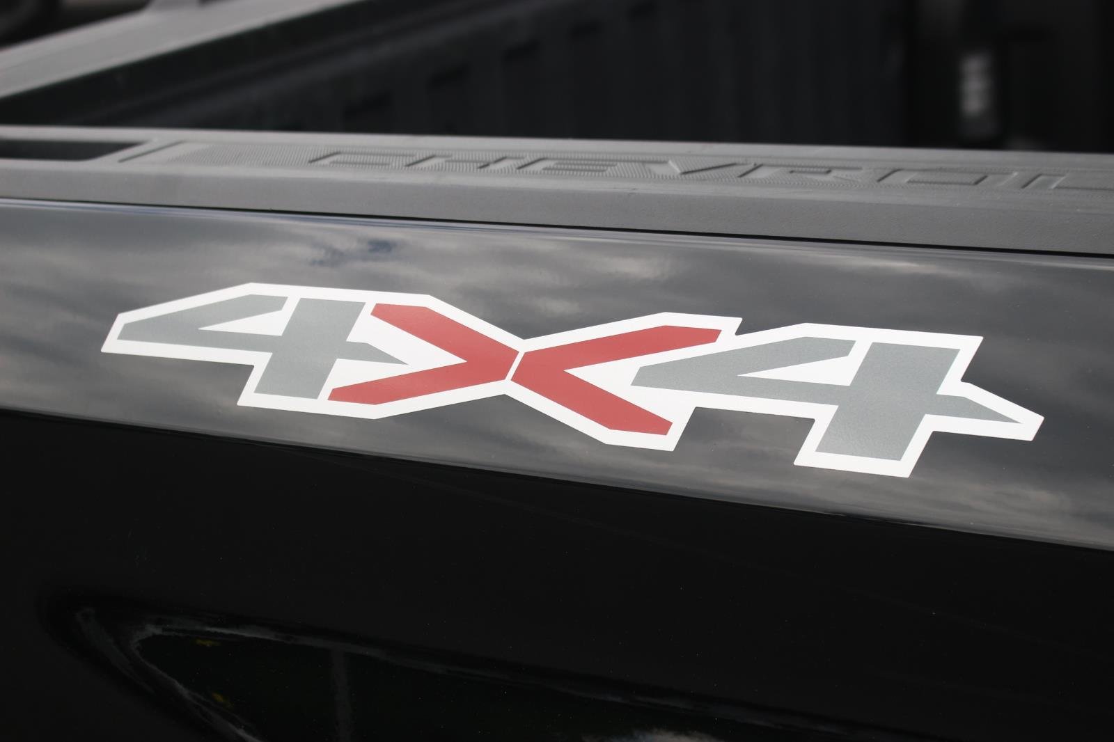 Used 2025 Black Chevrolet LT image 10