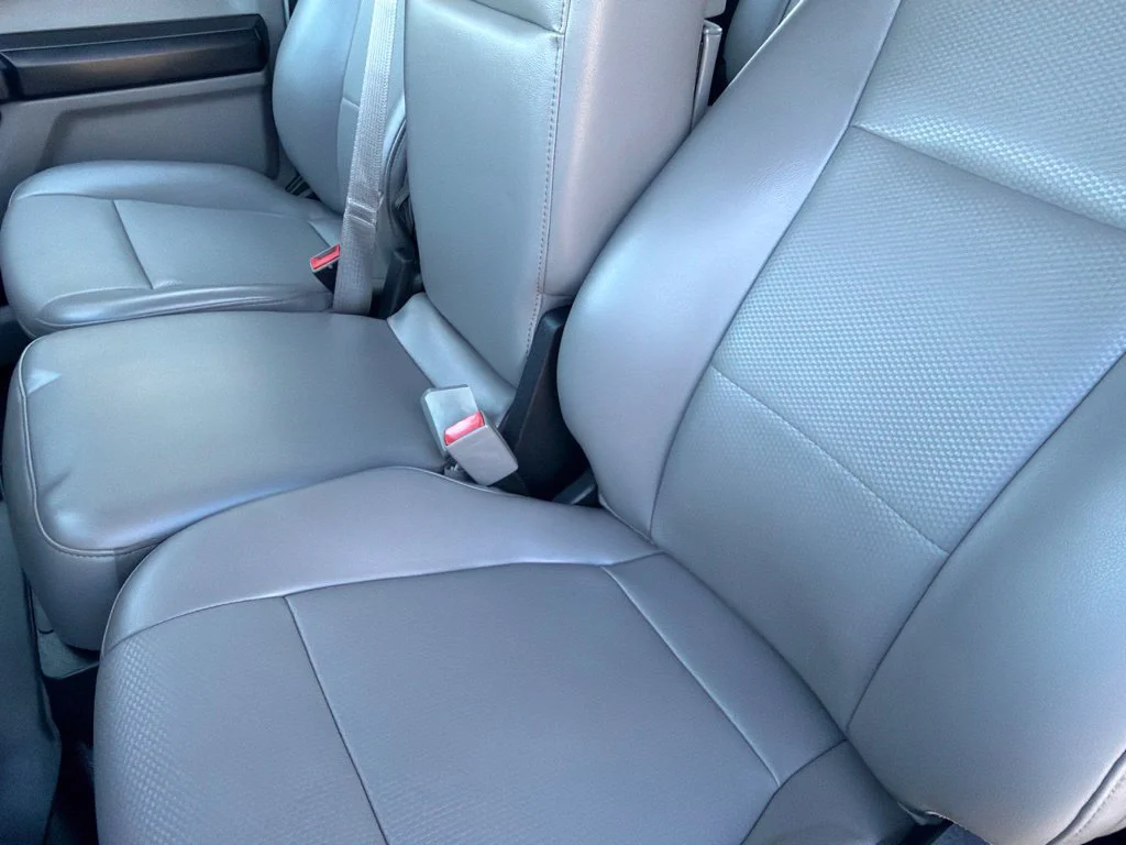 Used 2019 Oxford White Ford XL image 12
