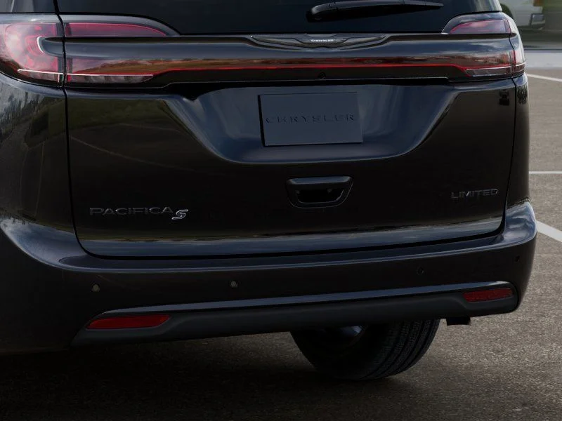 New 2026 Diamond Black Crystal Pearl-Coat Exterior Paint Chrysler Limited image 14