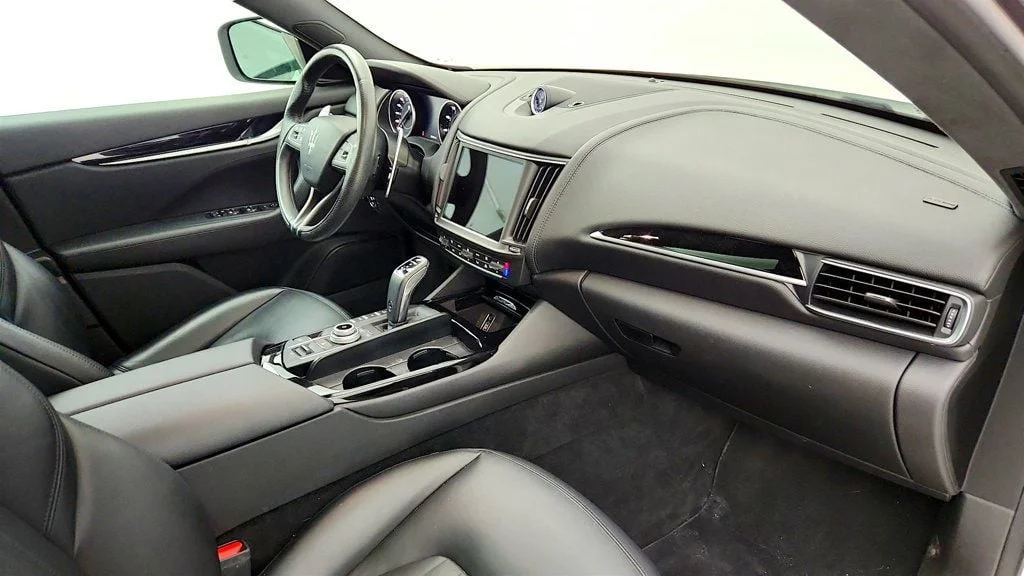 Used 2021 Bianco Maserati S 3.0L w/ Driver Assistance Pack image 26