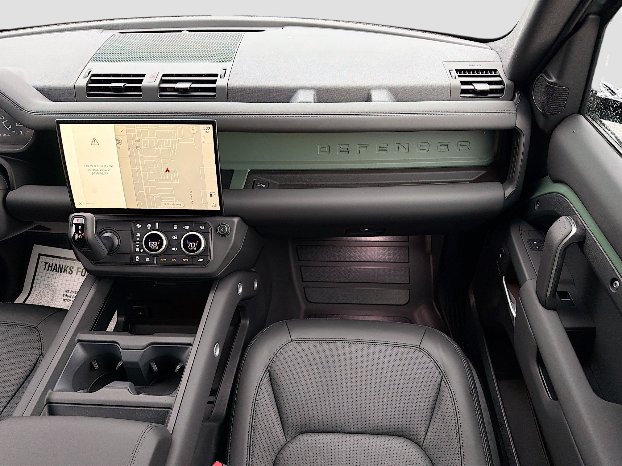 New 2026 Keswick Green Metallic Land Rover Trophy Edition Keswick image 17