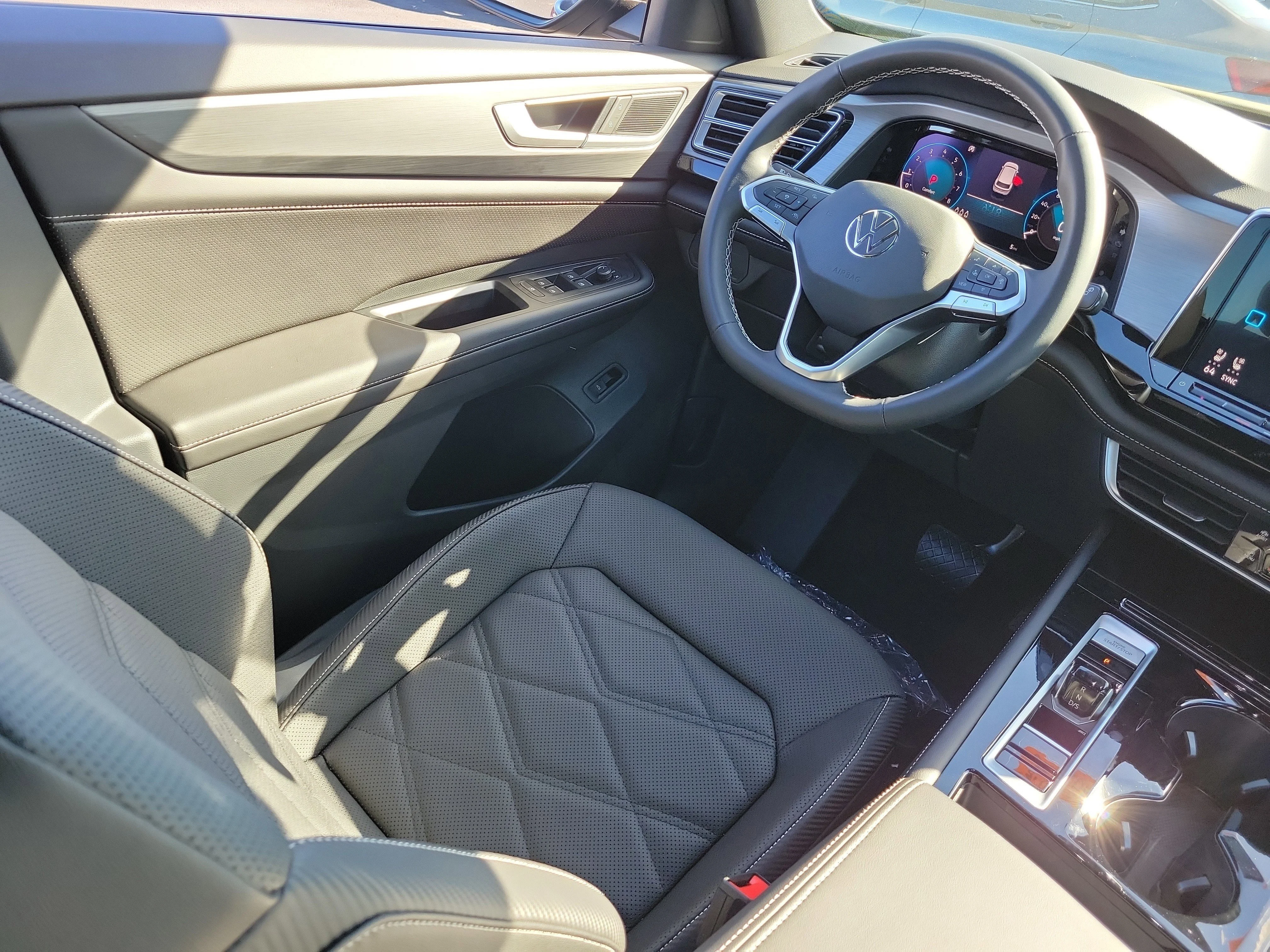 New 2026 Gray Volkswagen 2.0T SE w/Technology image 3