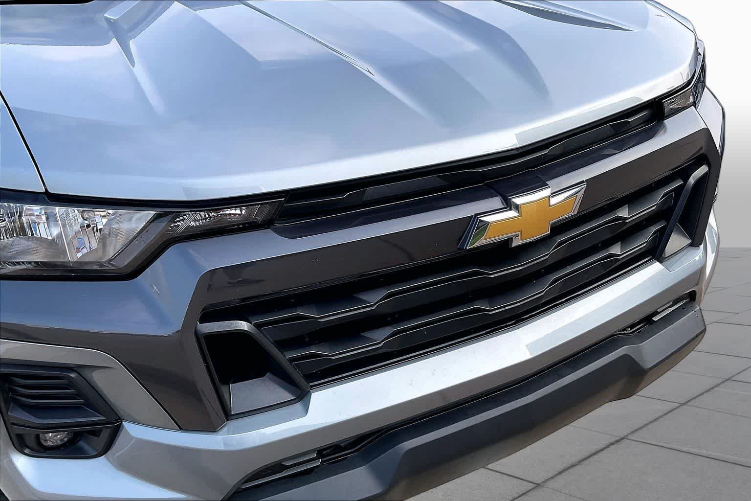 2024 Chevrolet Colorado LT - Photo 29