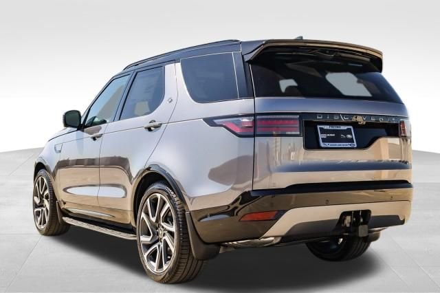 Used 2025 Gray Land Rover Dynamic SE image 4