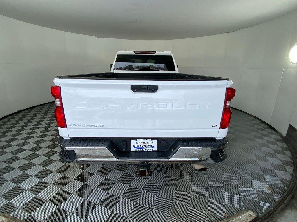 Used 2024 Summit White Chevrolet LT image 9