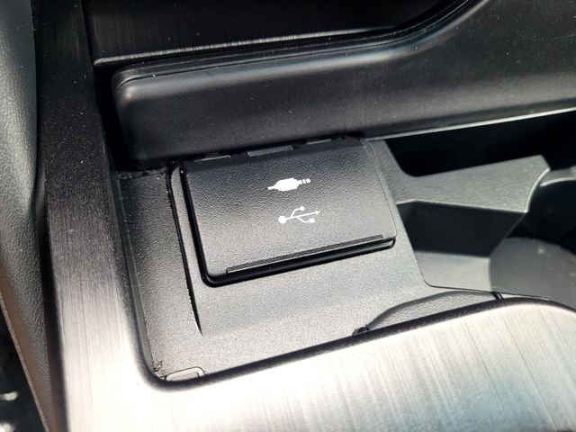 Used 2022 White Lexus 250 image 18