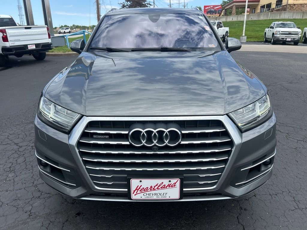 Used 2017 Audi Q7 Prestige with VIN WA1VAAF75HD045124 for sale in Kansas City