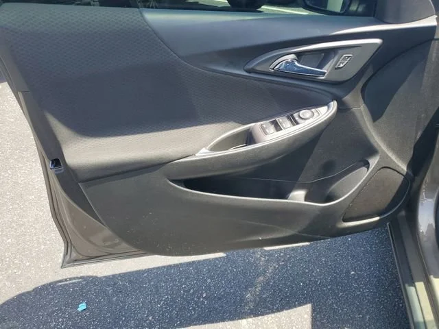 Used 2020 Stone Gray Metallic Chevrolet LT image 8