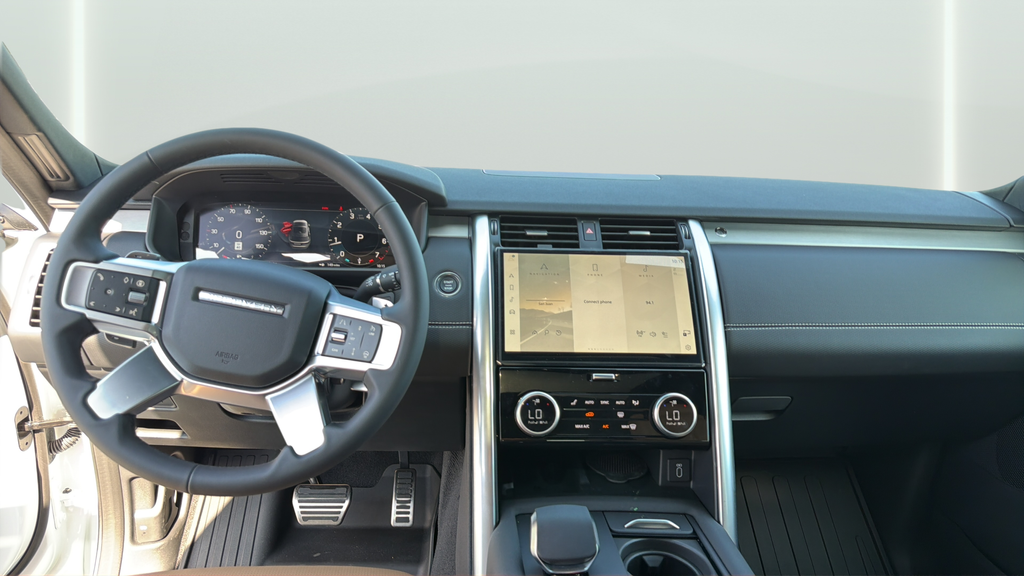 New 2026 Fuji White Land Rover Dynamic SE image 19