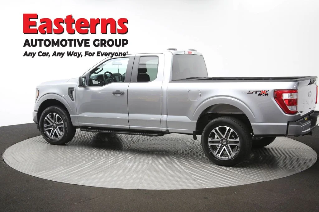 Used 2023 Silver Ford XL image 63