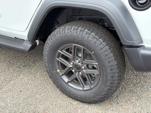 New 2027 White Jeep Sport S image 6