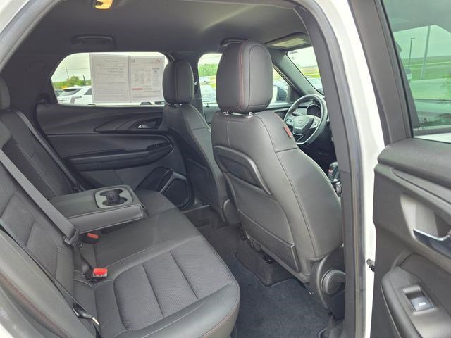 Used 2022 Summit White Chevrolet RS image 12