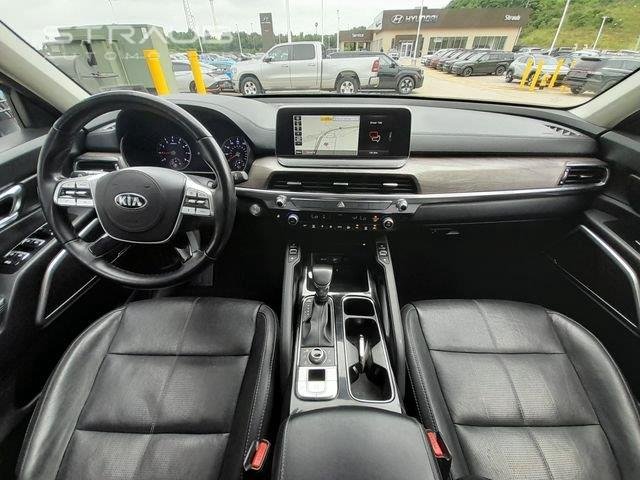 Used 2020 Ebony Black Kia EX image 44