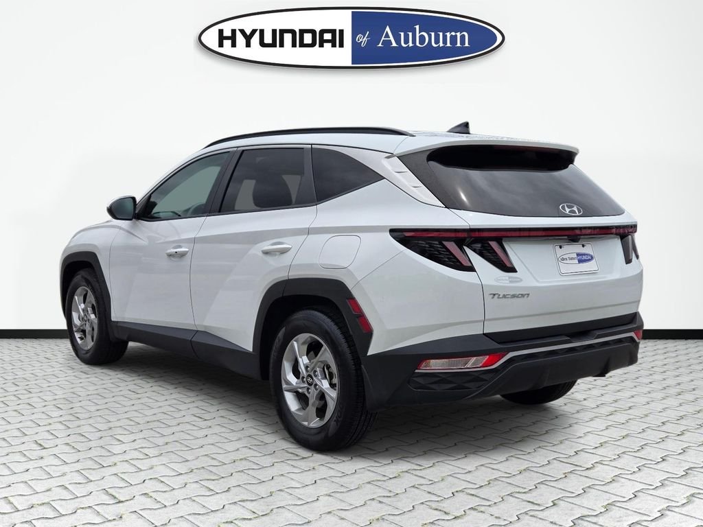 Used 2022 Gray Hyundai SEL image 9