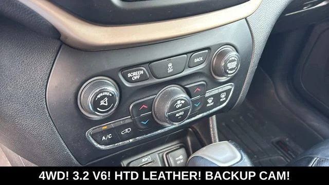 Used 2014 Black Jeep Limited image 18