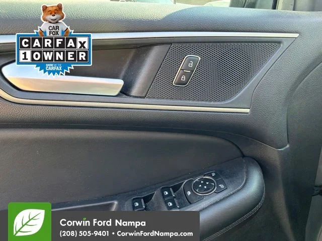 Used 2024 Gray Ford SEL image 10