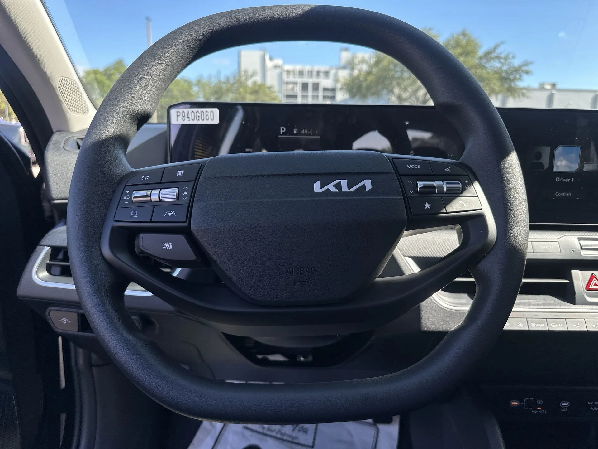 New 2027 Terrain Brown Kia X-Line S image 13