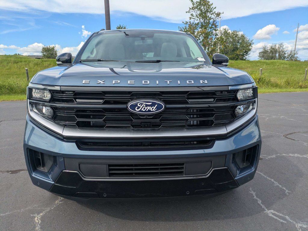 New 2027 Nocturnal Blue Metallic Ford Platinum image 33