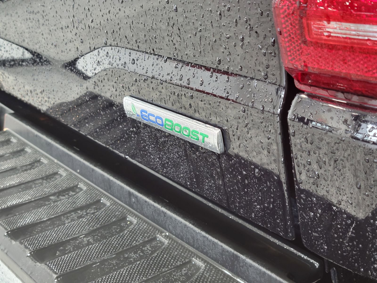 Used 2023 Black Ford XLT image 26